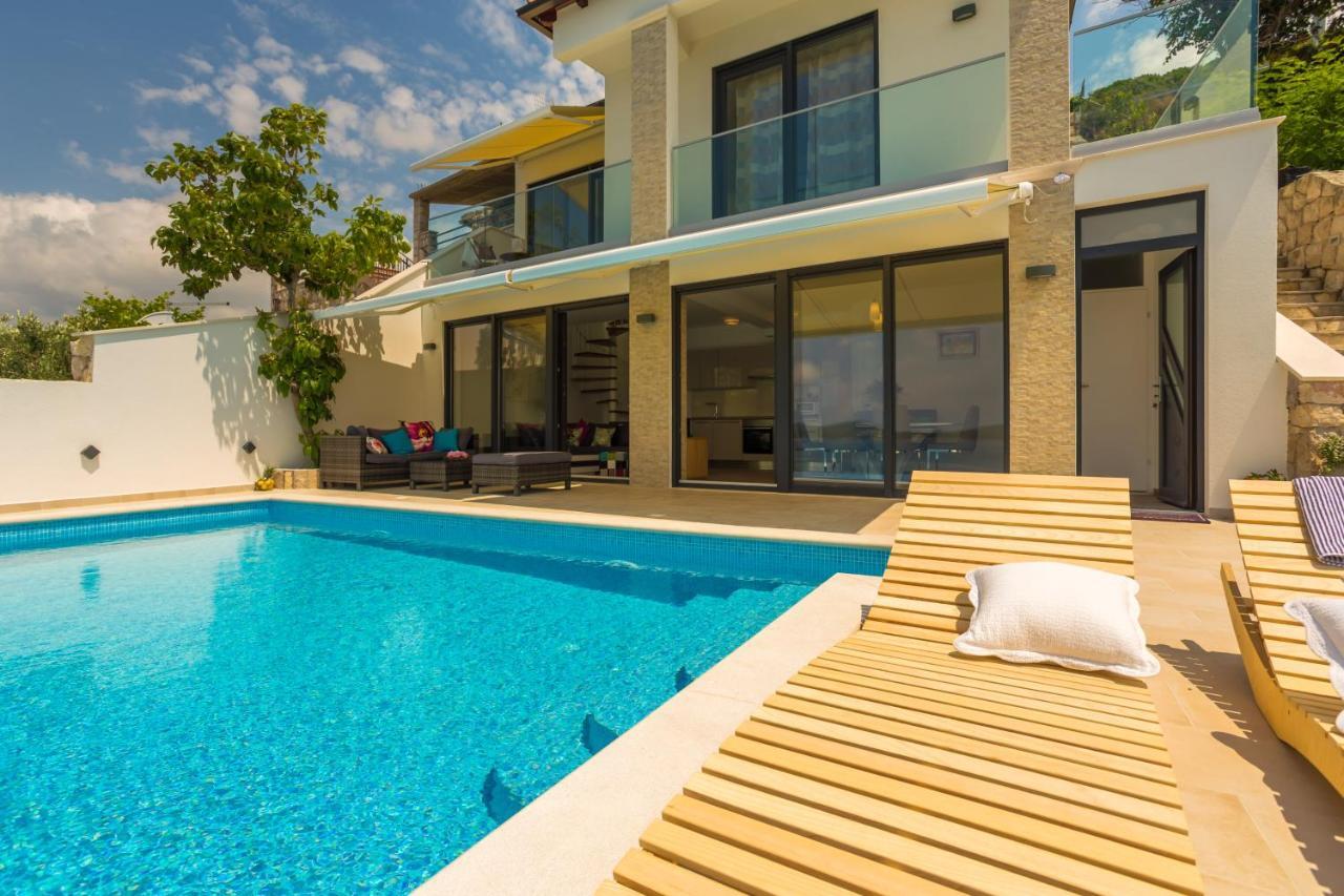 Hedera Estate, Hedera Vi Dubrovnik